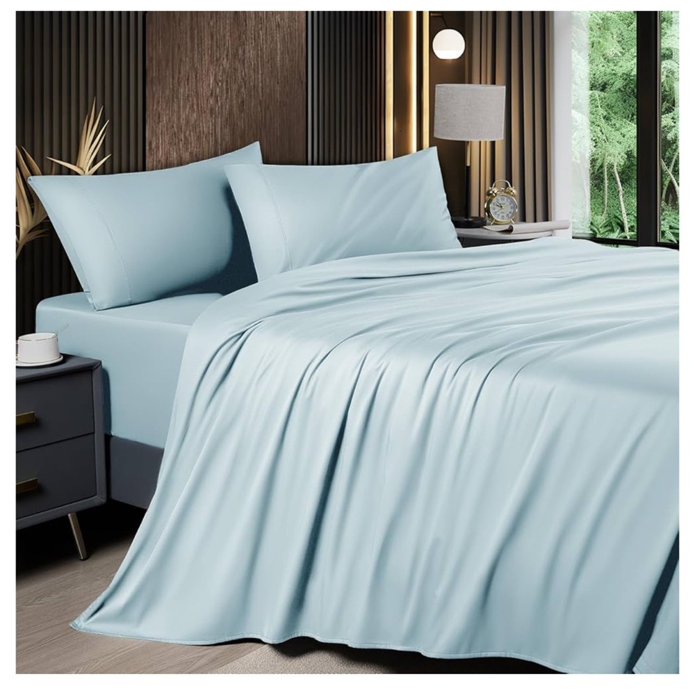 Bamboo SHEET SET in spa blue. 1800 thread count. Cooling & breathable. King size